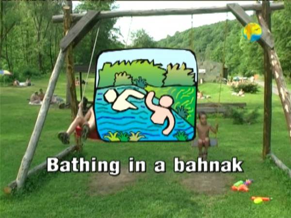 Bathing in a Bahnak - Filmy DVD rodzinny naturyzm na łonie natury  | Video DVD a family naturism in nature