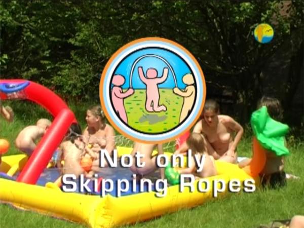 Not only Skipping Ropes - Rodzinny naturyzm na łonie natury filmy DVD | Family naturism on the nature DVD video