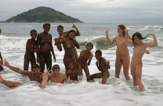 Zdjęcia młodych nudistv w Brazylii (set 21) | Photos young nudistv in Brazil