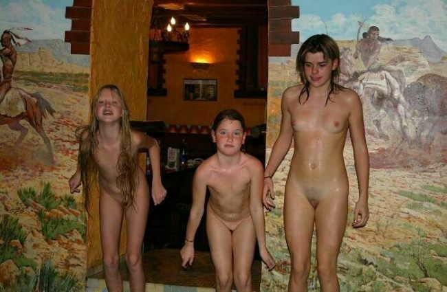 Rodzina galeria nudyzm premium foto (set 13) | Family nudism premium photo gallery